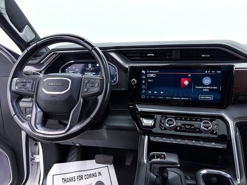 Used 2023 GMC Sierra 1500 Denali Ultimate image 7