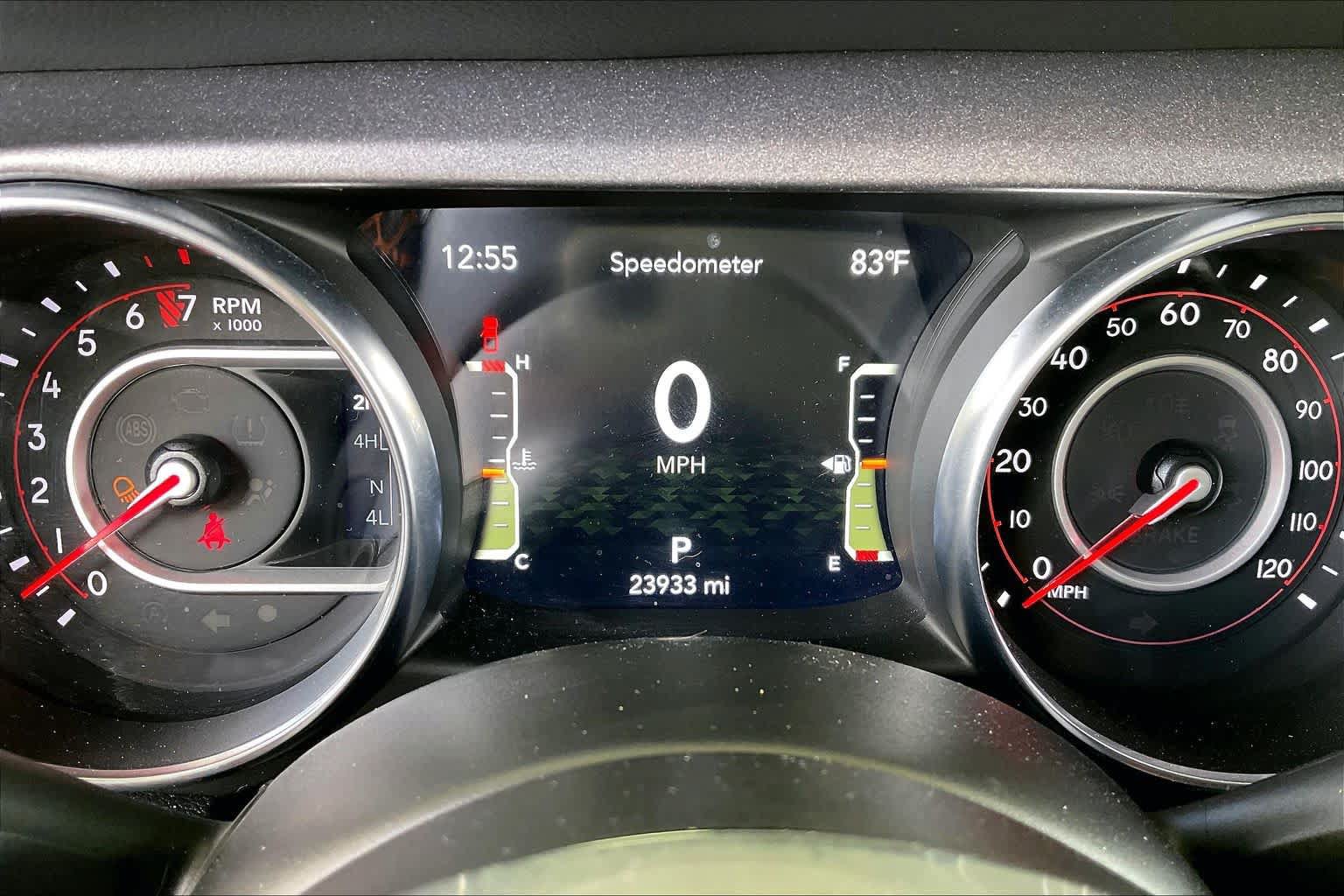 Used 2022 Jeep Gladiator Mojave w/ Cold Weather Group AWD/4WD image 24