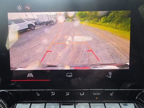 New 2026 GMC Canyon AT4 AWD/4WD image 50