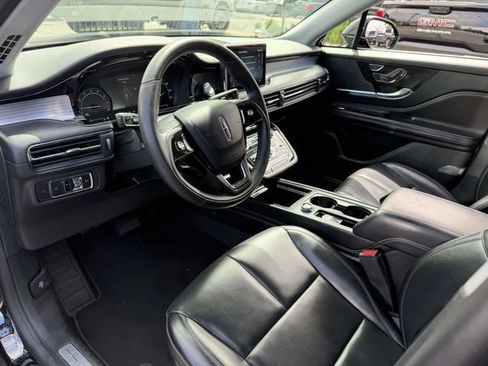 Used 2022 Lincoln Corsair AWD w/ Equipment Group 101A image 9