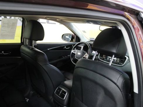 Used 2020 Kia Sorento EX AWD/4WD image 10