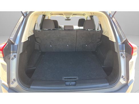 Used 2023 Nissan Rogue S FWD image 13