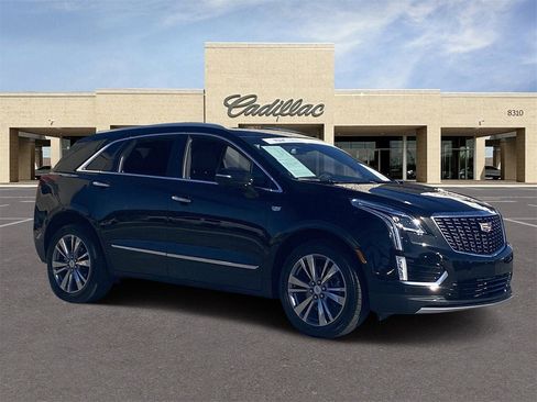 Certified 2025 Cadillac XT5 Premium Luxury image 3