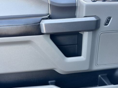 Used 2019 Ford F150 XLT w/ Equipment Group 302A Luxury image 12