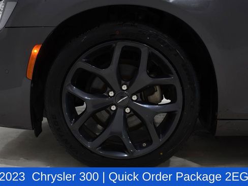 Used 2023 Chrysler 300 S image 6