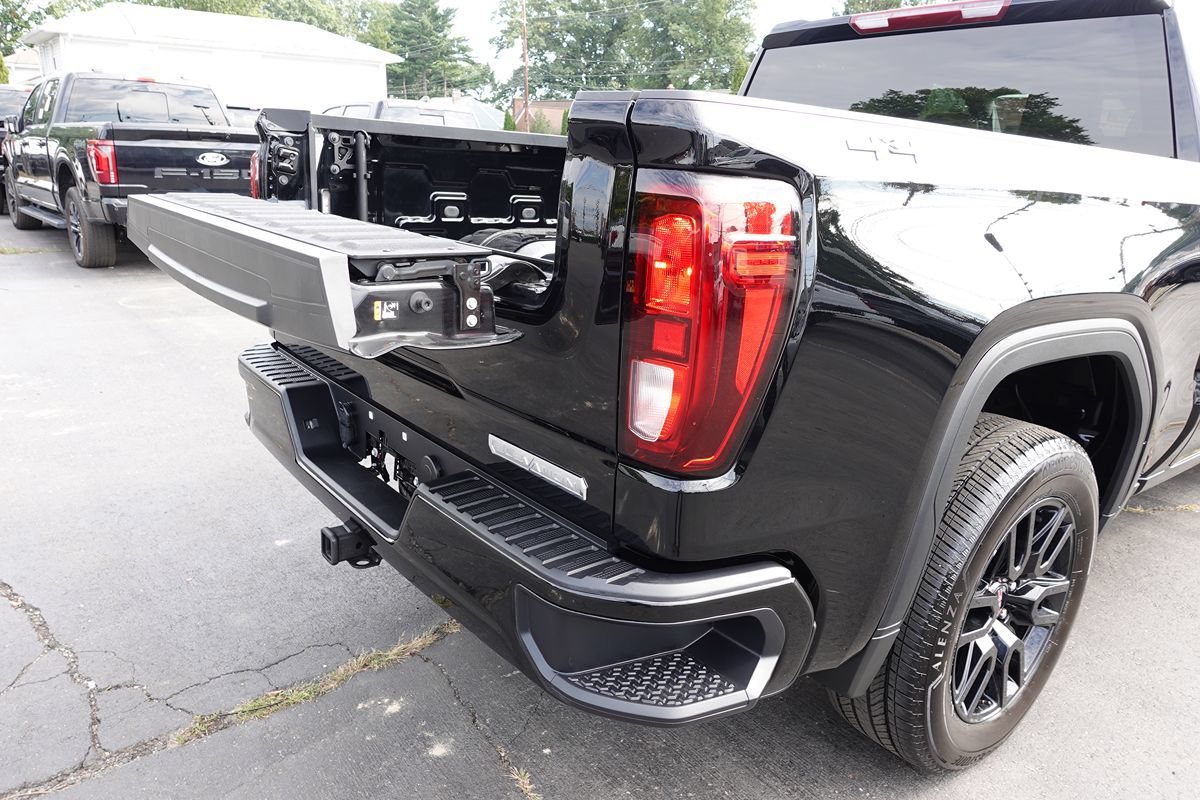 Used 2024 GMC Sierra 1500 Elevation AWD/4WD image 27