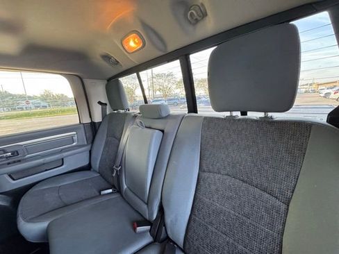 Used 2017 RAM 1500 Classic SLT w/ Luxury Group image 20