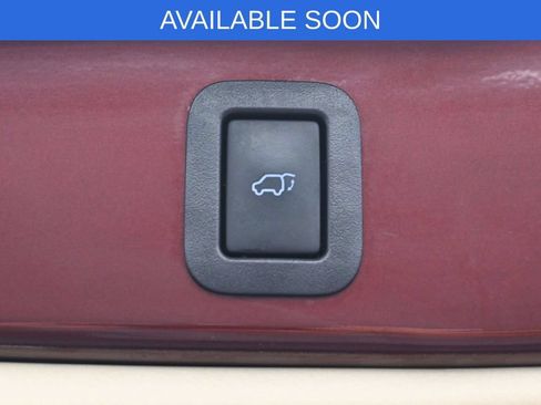 Used 2017 Toyota Highlander Limited Platinum AWD/4WD image 34