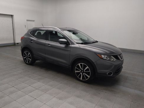 Used 2017 Nissan Rogue Sport SL w/ SL Premium Package image 11