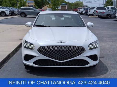 Used 2023 Genesis G70 2.0T RWD image 8