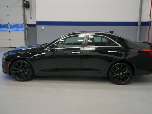 Used 2023 Cadillac CT4 Premium Luxury image 2