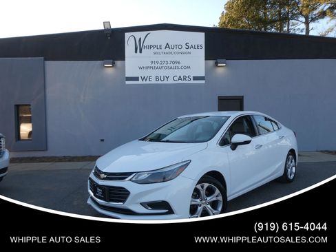 Used 2017 Chevrolet Cruze Premier image 1