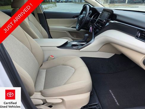 Used 2023 Toyota Camry LE image 14