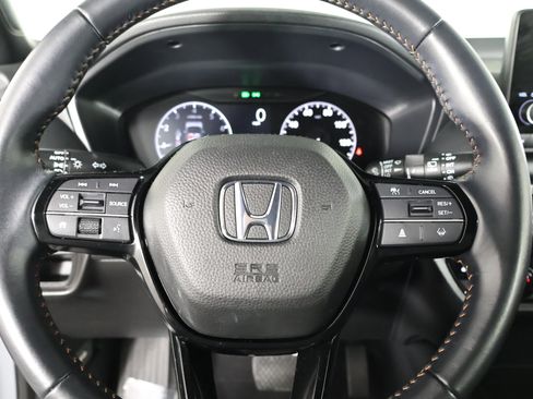 Used 2025 Honda HR-V Sport image 19