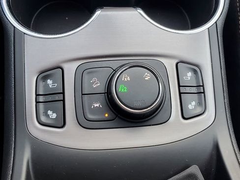 Used 2022 GMC Terrain AT4 w/ LPO, Floor Liner Package image 36