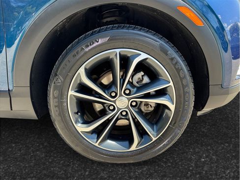 Used 2021 Buick Encore GX Select image 13