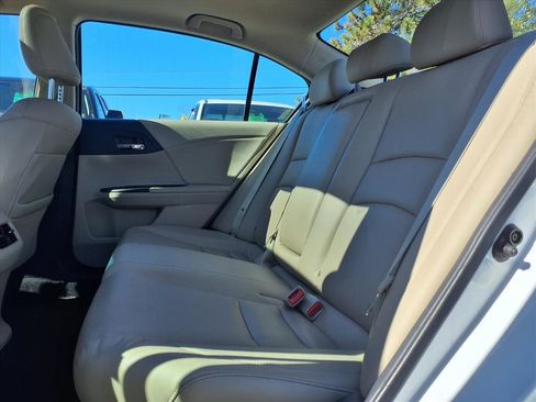 Used 2015 Honda Accord EX-L image 8