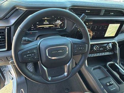 New 2026 GMC Sierra 2500 Denali Ultimate image 18