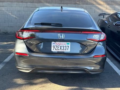 Used 2025 Honda Civic Sport image 5