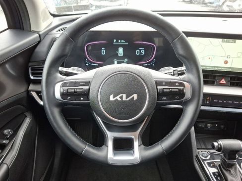 Used 2023 Kia Sportage EX image 20