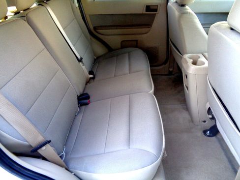 Used 2012 Ford Escape XLT image 22