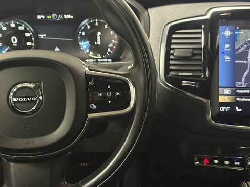 Used 2016 Volvo XC90 T6 Momentum w/ Momentum Plus Package AWD/4WD image 28