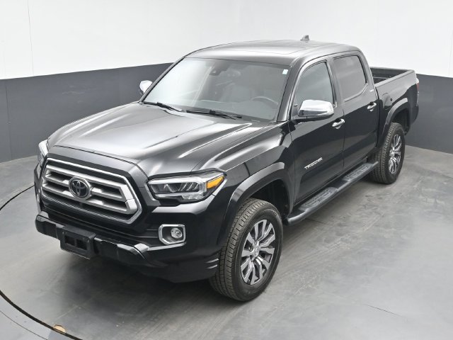 Used 2022 Toyota Tacoma Limited AWD/4WD image 37