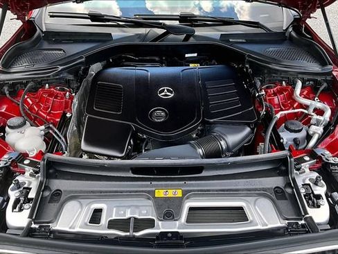 Certified 2026 Mercedes-Benz GLC 300 4MATIC image 33