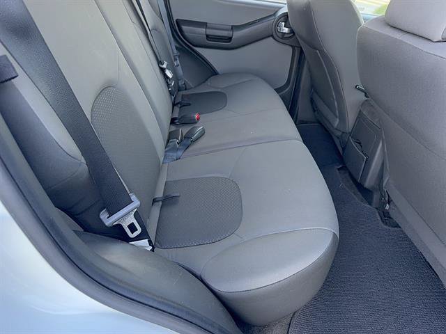 Used 2015 Nissan Xterra S w/ Value Package RWD image 15