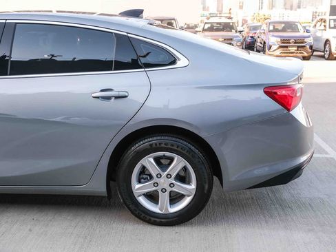 Used 2024 Chevrolet Malibu LS FWD image 8