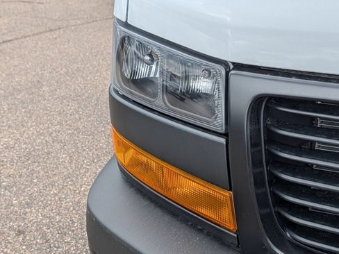 New 2026 GMC Savana 3500 Extended w/ Driver Convenience Package RWD image 5