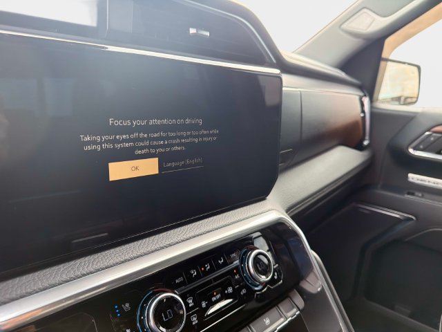 Used 2023 GMC Sierra 1500 Denali w/ Denali Reserve Package RWD image 18