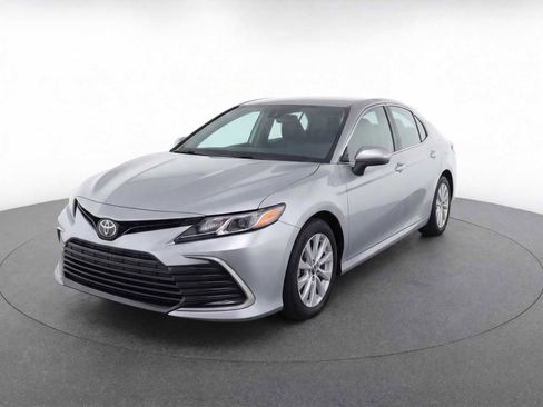 Used 2023 Toyota Camry LE AWD/4WD image 1
