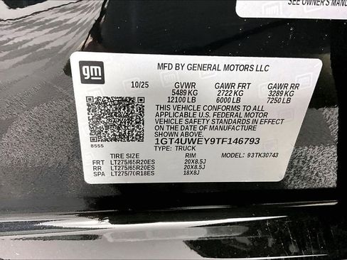 New 2026 GMC Sierra 3500 Denali w/ Denali Reserve Package AWD/4WD image 9