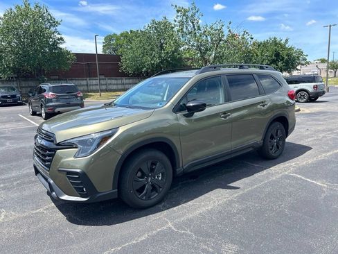 Used 2026 Subaru Ascent Premium AWD/4WD image 8