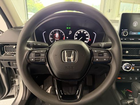 Used 2025 Honda Civic LX image 14