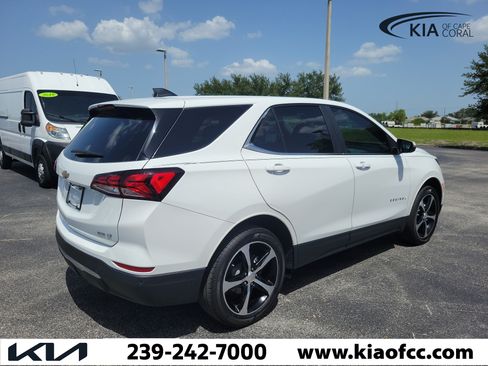 Used 2023 Chevrolet Equinox LT AWD/4WD image 8