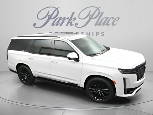Used 2023 Cadillac Escalade Sport Platinum AWD/4WD image 23
