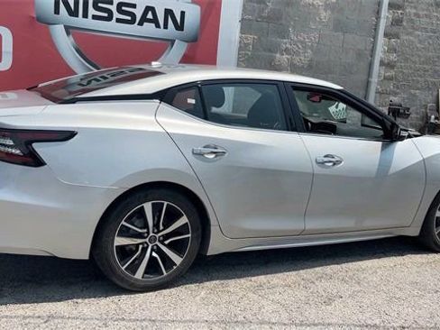 Used 2023 Nissan Maxima SV w/ Floor Mat Group image 4