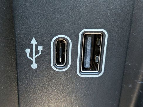 New 2026 Lincoln Nautilus Reserve image 28