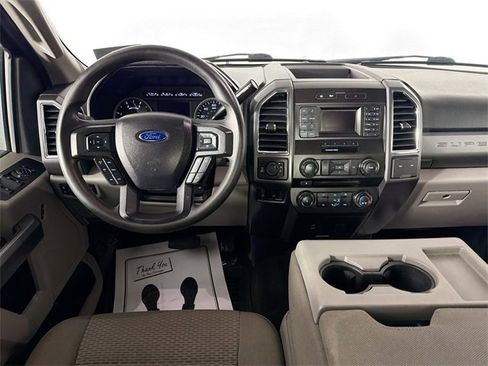 Used 2017 Ford F250 XLT w/ XLT Value Package image 21