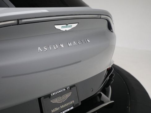 Used 2025 Aston Martin DBX 707 image 30