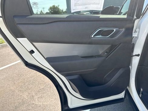 Certified 2023 Land Rover Range Rover Velar R-Dynamic S AWD/4WD image 14