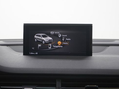 Used 2018 Audi Q7 3.0T Prestige w/ Prestige Package AWD/4WD image 20