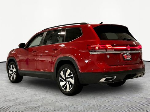 Used 2025 Volkswagen Atlas SE AWD/4WD image 4