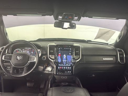 Used 2020 RAM 1500 Laramie w/ Sport Appearance Package AWD/4WD image 13