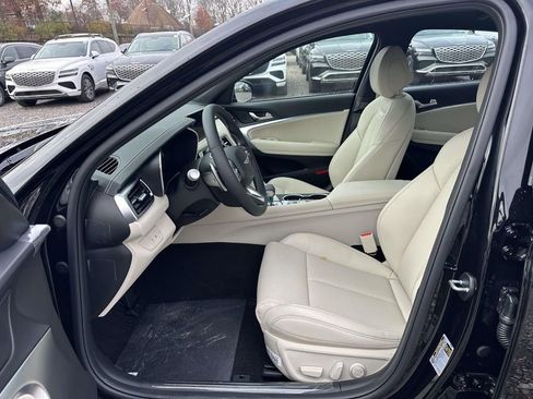 New 2026 Genesis G70 2.5T image 15