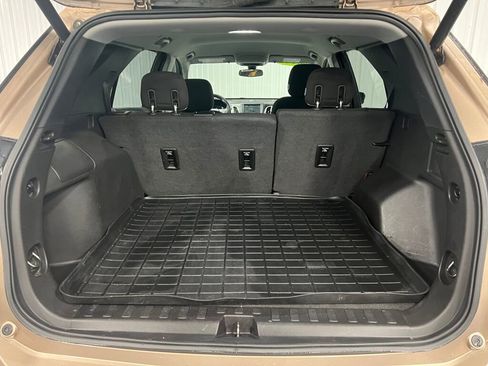 Used 2019 Chevrolet Equinox LT image 7