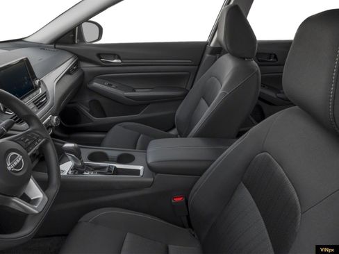 New 2026 Nissan Altima 2.5 SV FWD image 6