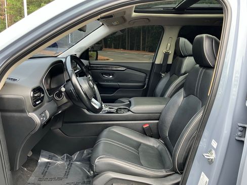 Certified 2024 Honda Pilot Elite image 16